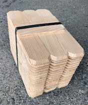 Fichte 18x5 cm /gesägt, gehobelt. Stutzeck gefast /No. 1