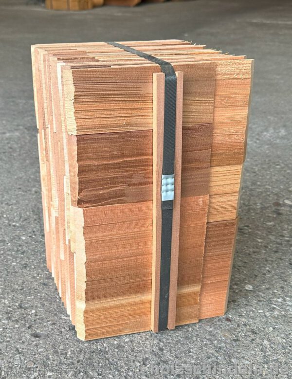 Rot-Zeder 18 cm /gespalten, gefast /No. 1