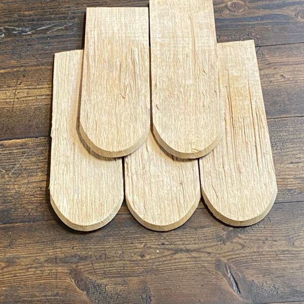 Eichenschindeln gespalten 30x10 cm Rund